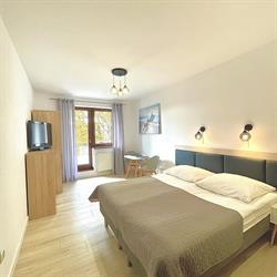 Marina- pokoje gościnne i apartamenty, Jastarnia godziny otwarcia