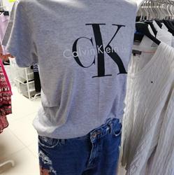 FINKA butik z odzieżą używaną, Warszawa godziny otwarcia
