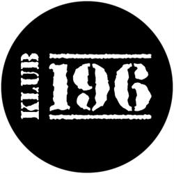 KLUB 196, Koło godziny otwarcia