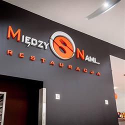 Między Nami, Kraków godziny otwarcia