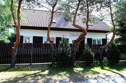 Magnolia Apartamenty Pokoje Gościnne w Rowach Kwatery Prywatne Tanie noclegi w Rowach, Rowy godziny otwarcia