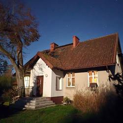 Leśniczówka Różana Polana, Pluski godziny otwarcia