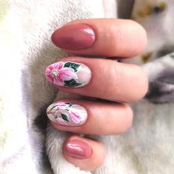 Blueberry Nails & Arts - salon stylizacji paznokci, Świdnica godziny otwarcia