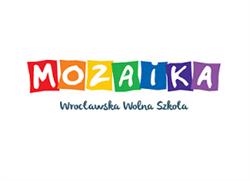 Mozaika. Wrocławska Wolna Szkoła, Iwiny godziny otwarcia