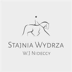 Stajnia Wydrza, godziny otwarcia
