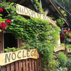 Dom w Dolinie - Trzcińsko. Nocleg, pokoje. Tani nocleg. Kwatery Janowice Wielkie, godziny otwarcia