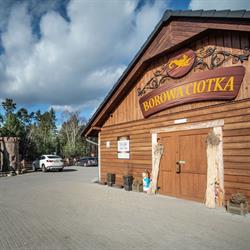 Borowa Ciotka, Lipusz godziny otwarcia