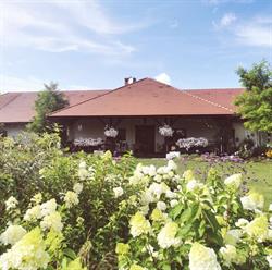 Restauracja "KAROLÓWKA", Paczków godziny otwarcia