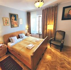 Mieszkanko na Konstytucji, Warszawa godziny otwarcia