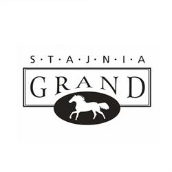 Stajnia Grand, Glina godziny otwarcia
