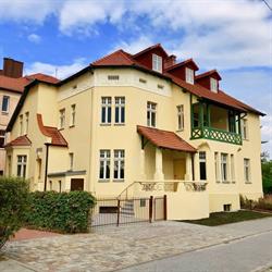 Willa Chopina, Toruń godziny otwarcia