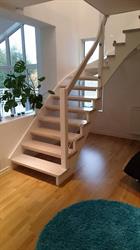 Carpenter-Boch, Komorniki godziny otwarcia