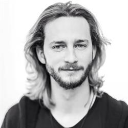 Maciej Adamczyk, Kraków godziny otwarcia