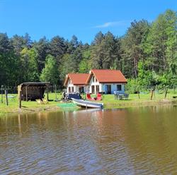 Domki nad stawem w Harszu, godziny otwarcia