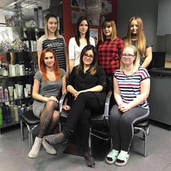 Salon fryzjerski u Justyny, Wojnowice godziny otwarcia