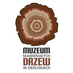 Muzeum Skamieniałych Drzew w Siedliskach, Lubycza Królewska godziny otwarcia