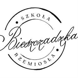 Bieszczadzka Szkoła Rzemiosła, Uherce Mineralne godziny otwarcia