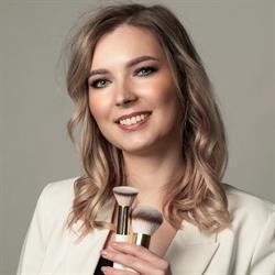 Justi Art Justyna Myga- makijaże, fryzury, paznokcie, brwi, Sosnowiec godziny otwarcia