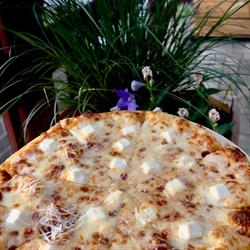 Pizzeria Margarita, Nisko godziny otwarcia