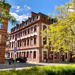 Instytut Filologii Romańskiej, Wrocław godziny otwarcia