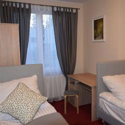 HOSTEL BOTANIK, Poznań godziny otwarcia