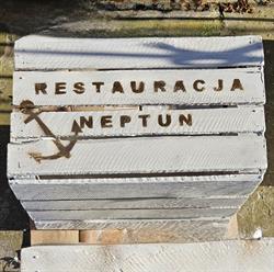 Neptun, Ustka godziny otwarcia