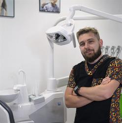 Family Dent Stomatologia Rodzinna, Kobyłka godziny otwarcia