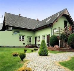 Dom Goscinny Anna, Niechorze godziny otwarcia