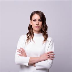 Adwokat Monika Kupczak, Robakowo godziny otwarcia