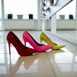 Kamshoes-sklep obuwniczy, Skopanie godziny otwarcia