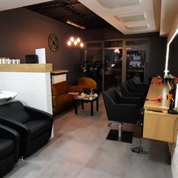 Salon fryzjerski Arek Szlufik, Kielce godziny otwarcia