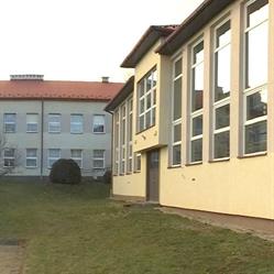 Zespół Szkół w Wysokiej Strzyżowskiej, Wysoka godziny otwarcia