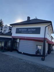 Swojskie Zacisze, Szebnie godziny otwarcia