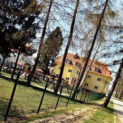 Szkoła Podstawowa w Zagrodnie, Zagrodno godziny otwarcia