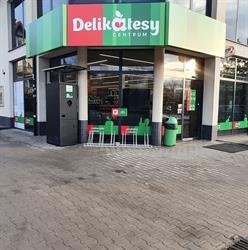 Delikatesy Centrum, Klikuszowa godziny otwarcia