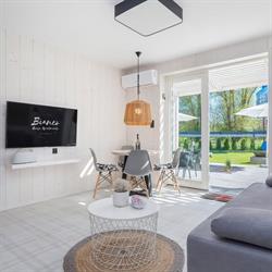 Bianco House Apartments, Rewal godziny otwarcia