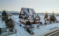 Noclegi u Mani - Pokoje z widokiem na Giewont, Ząb godziny otwarcia