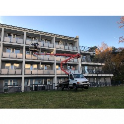 Podnośnik koszowy Koszalin 22m zwyżka wynajem, godziny otwarcia