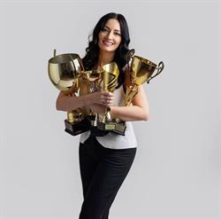 Agnieszka Butkowska Makijaż Permanentny, Konin godziny otwarcia