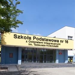 Szkoła Podstawowa nr 16 z Oddziałami Integracyjnymi im. Tadeusza Kościuszki., Pabianice godziny otwarcia