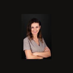 Dentyści z pasją Stomatologia Rodzinna Milena Łapaj-Sarnik, Myszków godziny otwarcia