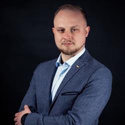 Kluczny Nieruchomości, Pajęczno godziny otwarcia