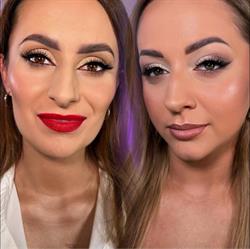 Delfina makeup world, Zaklików godziny otwarcia
