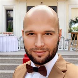 Artur Ośmiałowski Musicnvision, Lubin godziny otwarcia