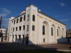 Ośrodek Spotkania Kultur w dawnej synagodze chasydzkiej, Dąbrowa Tarnowska godziny otwarcia