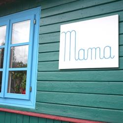 Mama, Jacnia godziny otwarcia