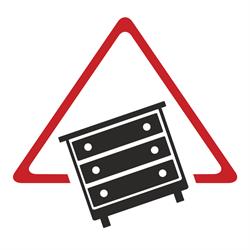 uwAGA Meble, Kamień godziny otwarcia