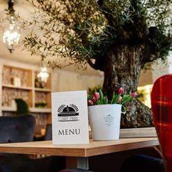 Czary Mary, Lipno godziny otwarcia