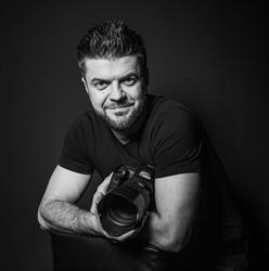 Michał Borowski Fotograf Łódź - Studio, godziny otwarcia