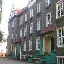 Usługi Edukacyjne - Szkoły dla Dorosłych w Oleśnie, Olesno godziny otwarcia